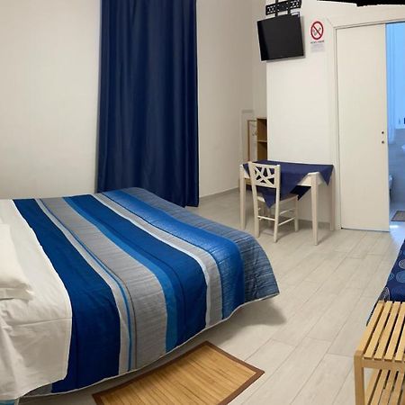B&B Del Corso - Affittacamere Giulianova Kültér fotó
