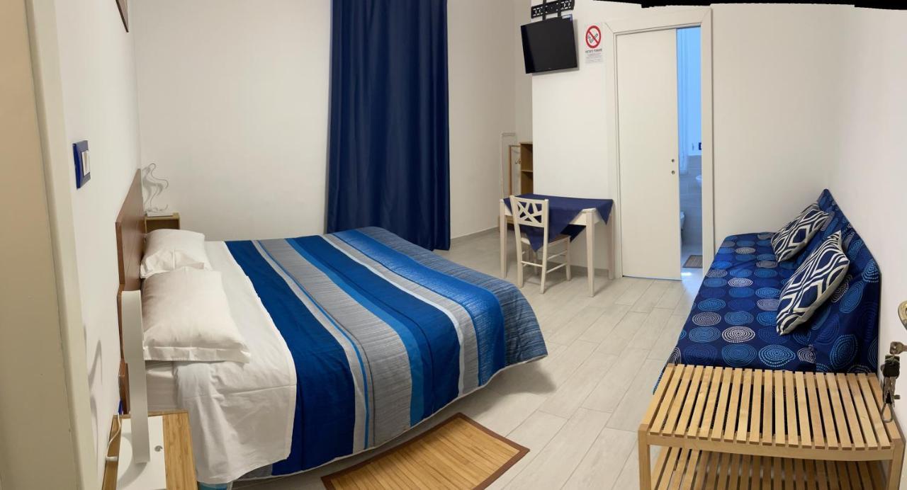 B&B Del Corso - Affittacamere Giulianova Kültér fotó